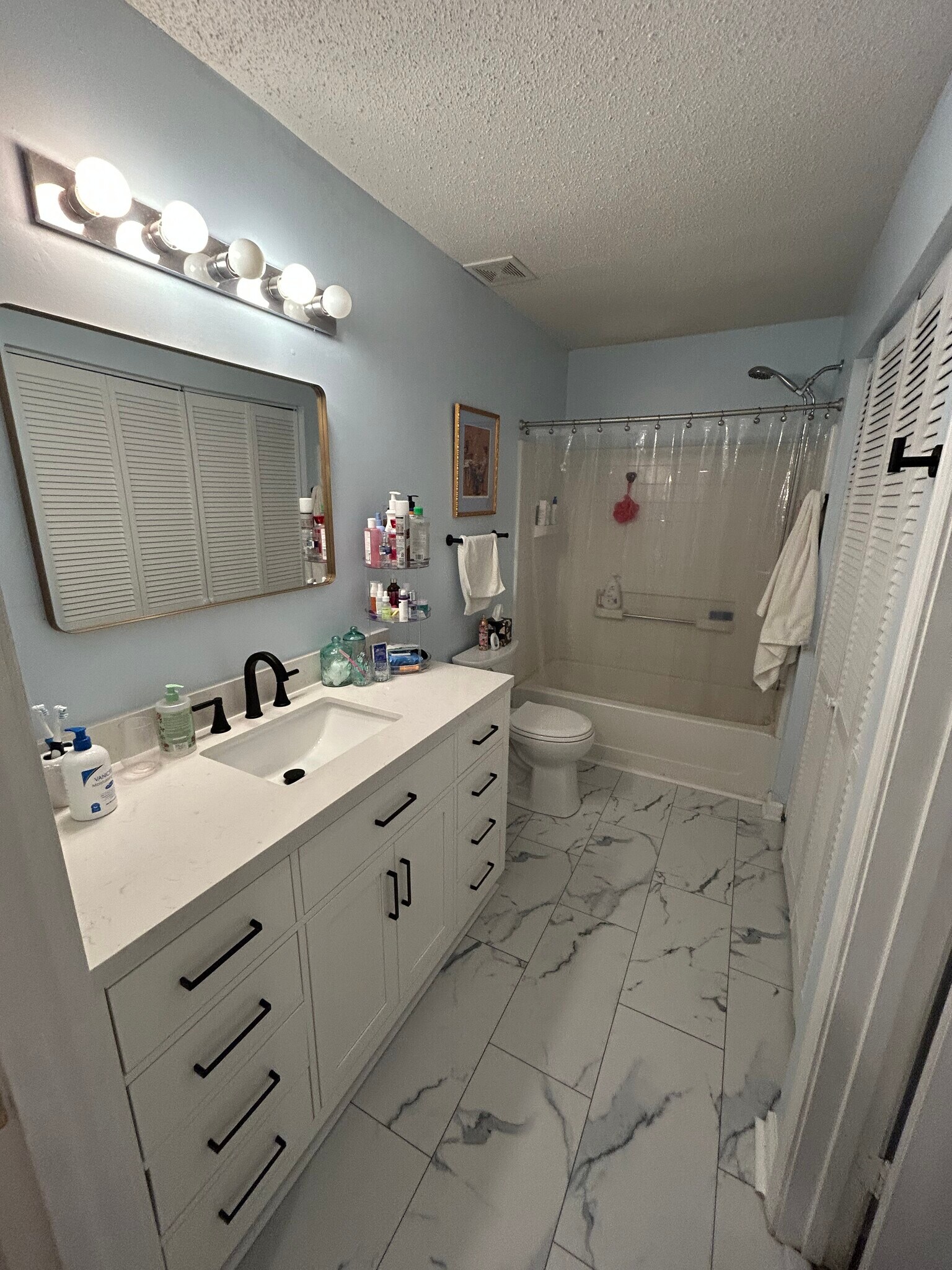 Brand new vanity - 11123 Whitlock Crossing Ct