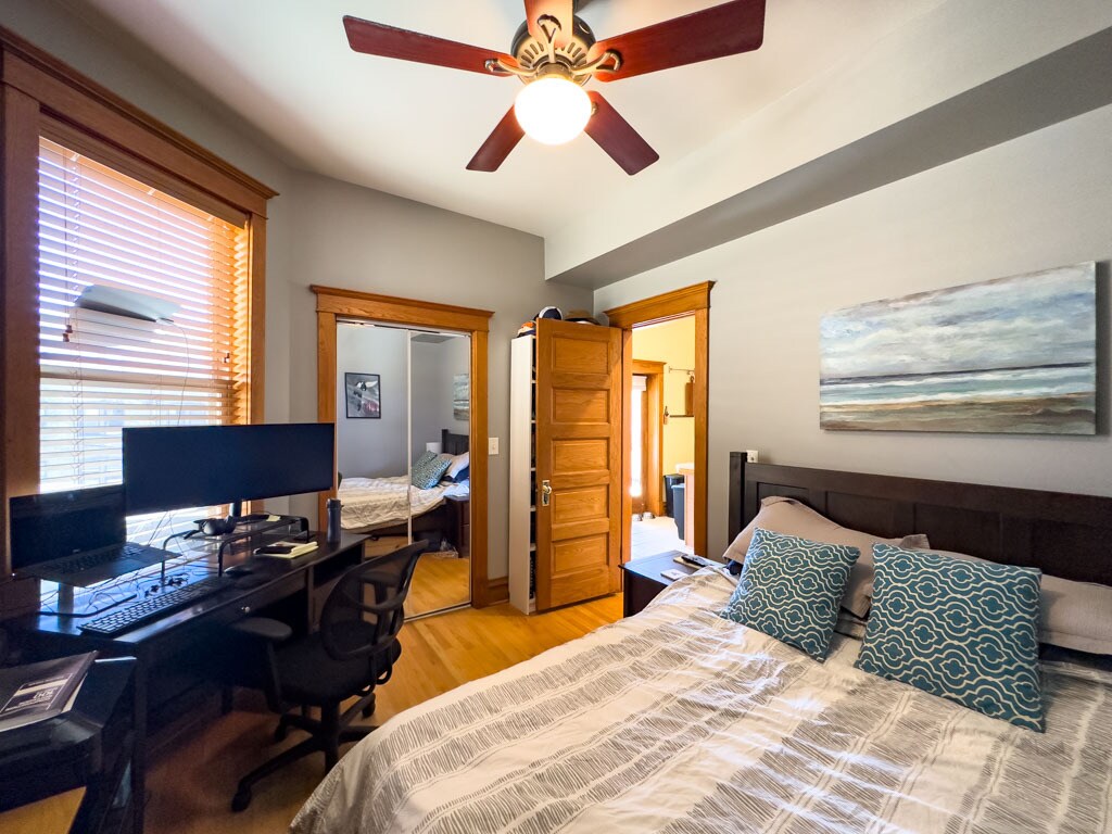 Building Photo - 2711 N Kimball Ave