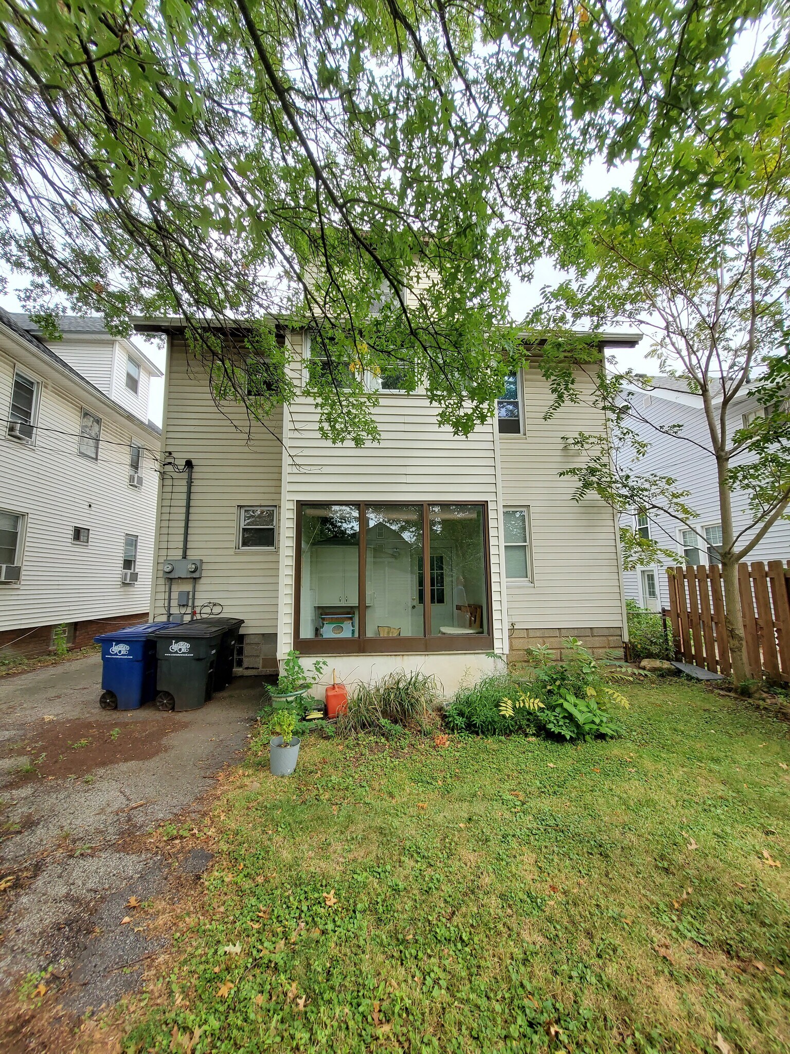 Building Photo - 12969 Emerson Ave