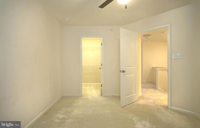 Building Photo - 58 Iron Gate Rd