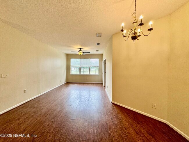 Building Photo - 12301 Kernan Forest Blvd