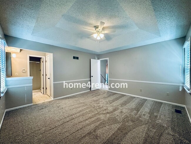 Building Photo - A Beautiful Olathe Home in a Quiet Neighbo...
