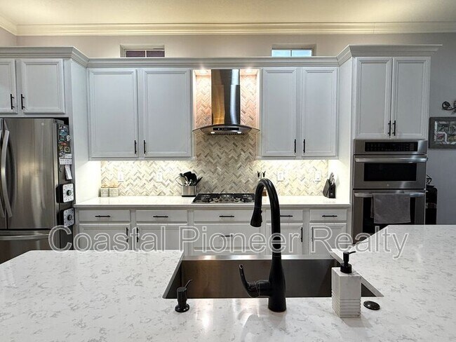 Building Photo - 14620 Chatsworth Manor Cir