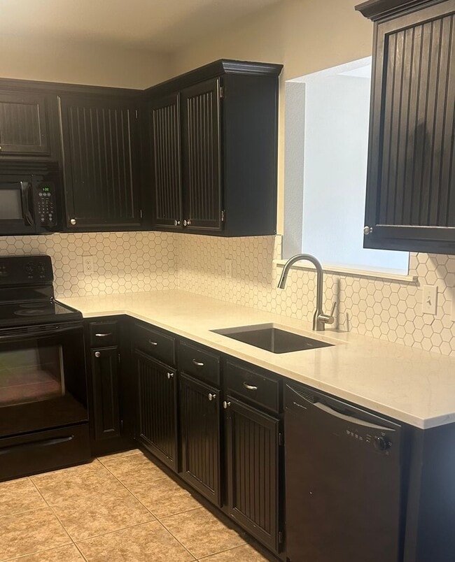 Building Photo - Peng-4077 Glenstone