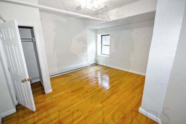 Building Photo - 621 Huntington Ave