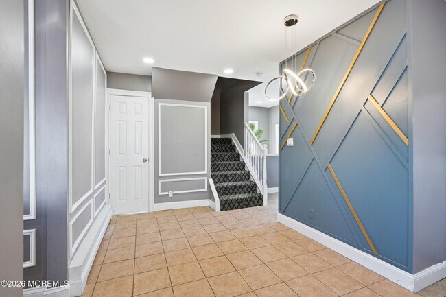 Building Photo - 644 Ocean Ave