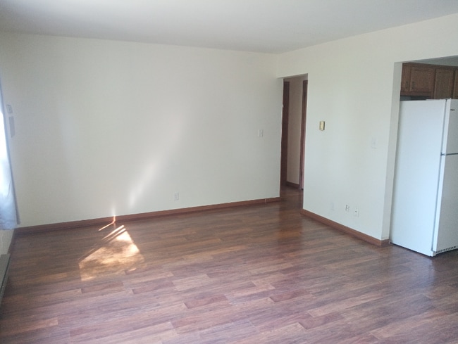Building Photo - 2915 Park Terrace Dr