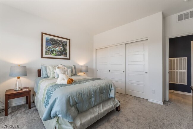 Building Photo - 292 Whitney Crest St