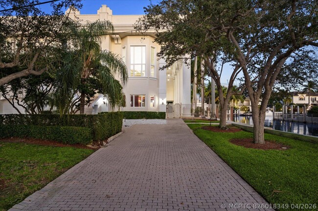 Building Photo - 414 Riviera Isle Dr