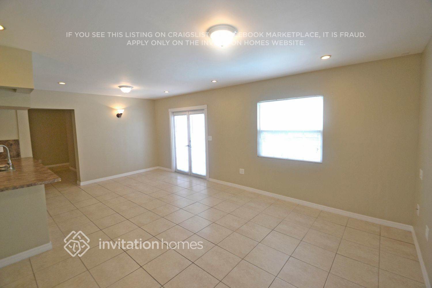 Building Photo - 10851 NW 32nd Ct