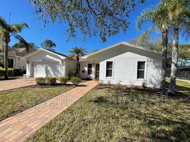 Building Photo - 12813 Starling Dr