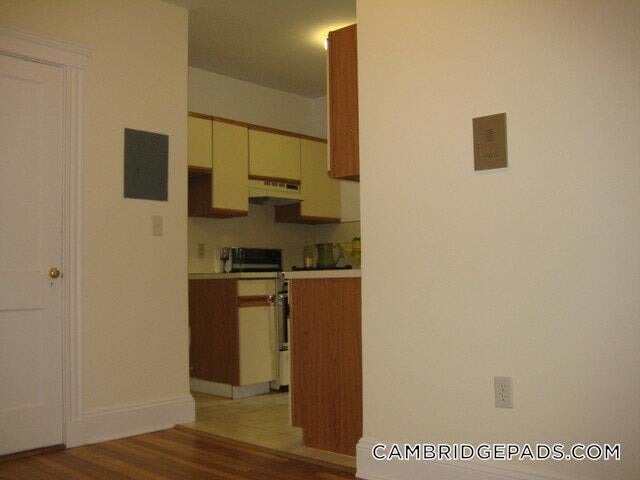 Building Photo - 19 Wendell St