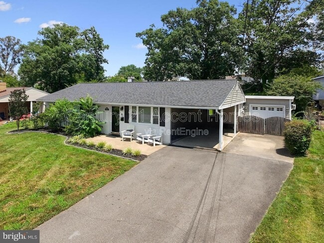 Primary Photo - 6109 Leewood Dr