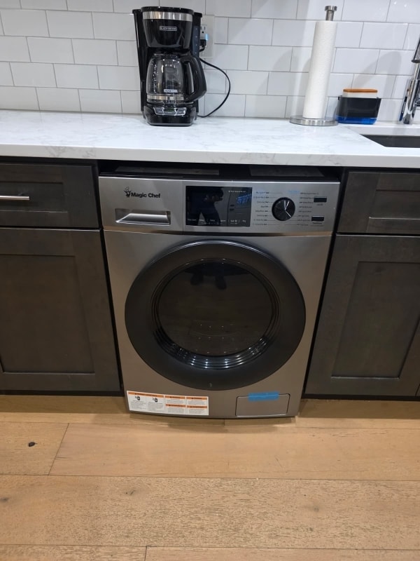 Building Photo - 3038 S Wood Ave