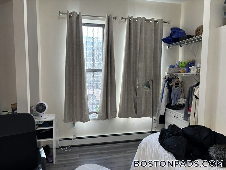 Building Photo - 21 Cortes St