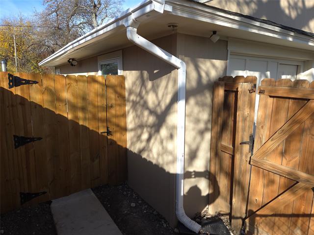 Building Photo - 1135 Holly Glen Cir