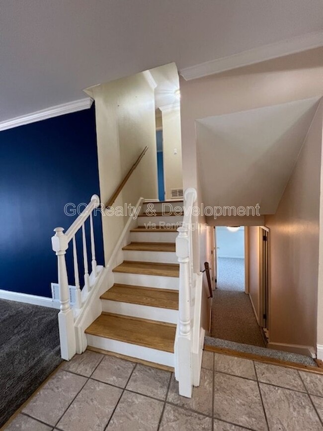 Building Photo - 1540 Edgefield Ln