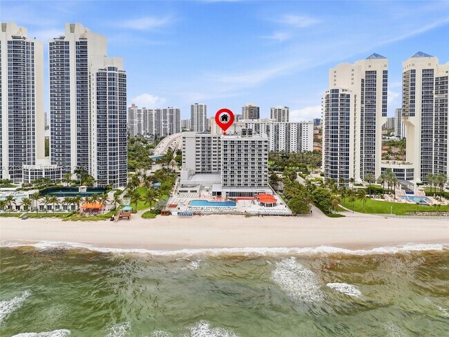 Building Photo - 19201 Collins Ave