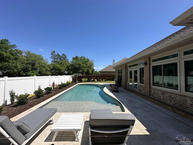 Building Photo - 5936 Willesby Dr