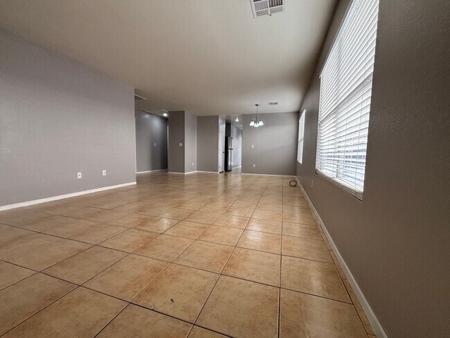 Building Photo - 5344 Dawes Ct