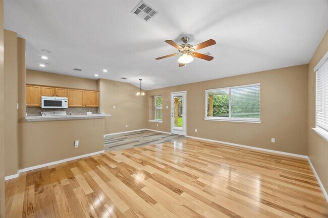 Building Photo - 3817 Blue Mountain Path