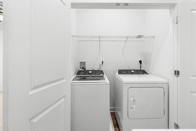 Building Photo - Rent – Brand New Townhome in the Watershed Community