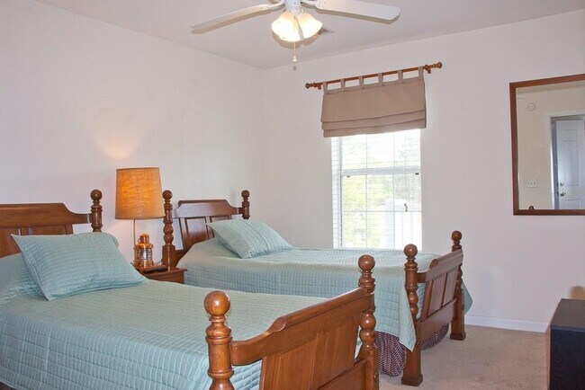 Building Photo - 1123 Blue Stem Dr