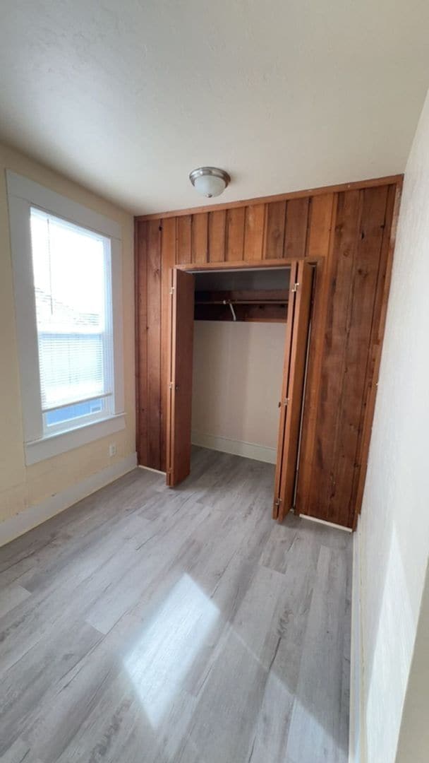 Building Photo - Charming 3-Bedroom Home with Backyard & Patio