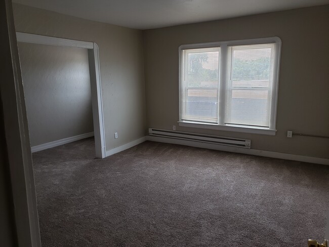 Building Photo - Grasmere Apartments