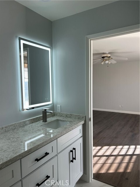 Building Photo - 5610 Elsinore Ave