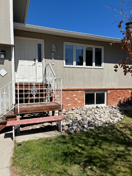Building Photo - 2981 Avenue E