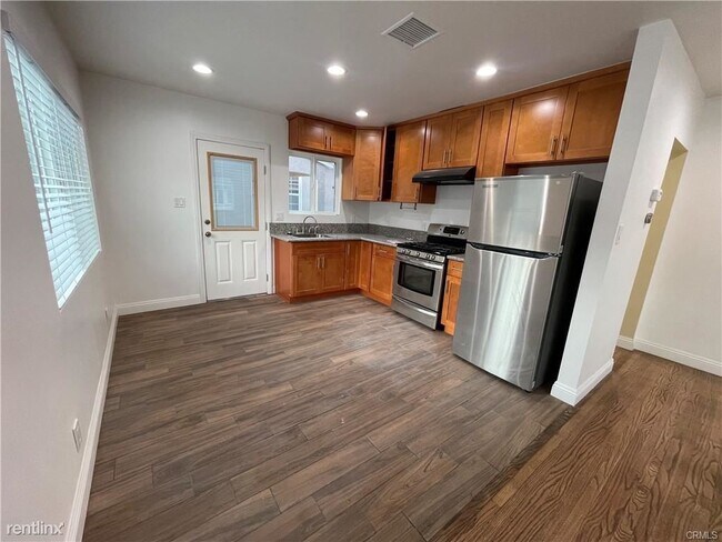 Building Photo - 2 br, 1 bath House - 4428 Verdugo Rd