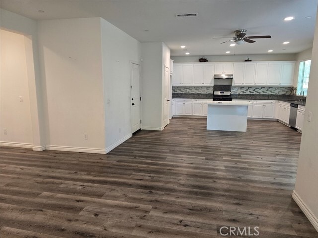 Building Photo - 3903 Merryvale Way