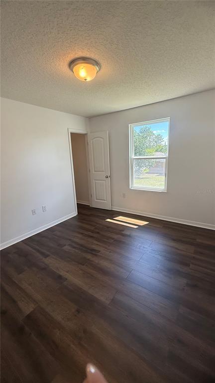 Building Photo - 15 Renshaw Dr