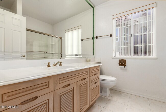 Building Photo - 15848 E Brodiea Dr