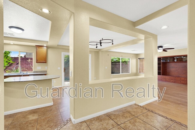 Building Photo - 6510 Samba Ave