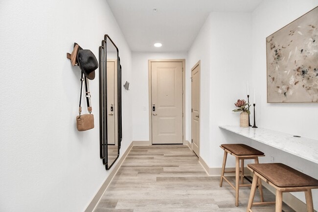 Primary Photo - 2020 Grandway Dr