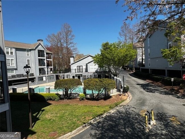 Building Photo - 424 Granville Ct