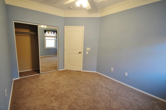 Building Photo - 1319 S Sabino Dr