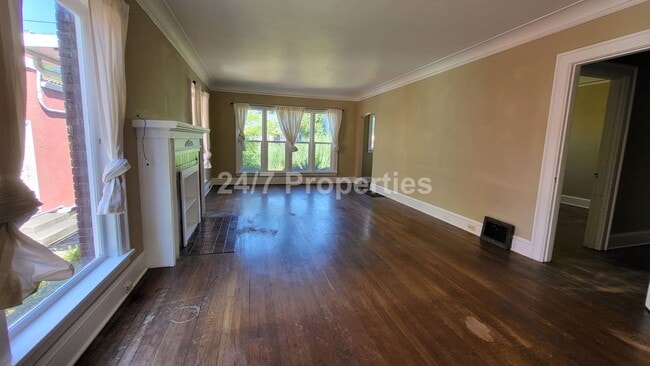 Building Photo - 2024-4624MF