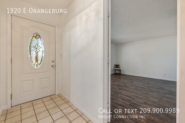 Building Photo - 1920 E Orangeburg-