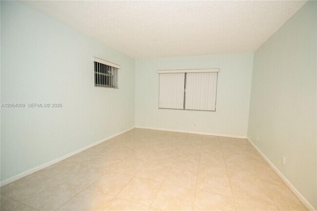 Building Photo - 2755 W Atlantic Ave