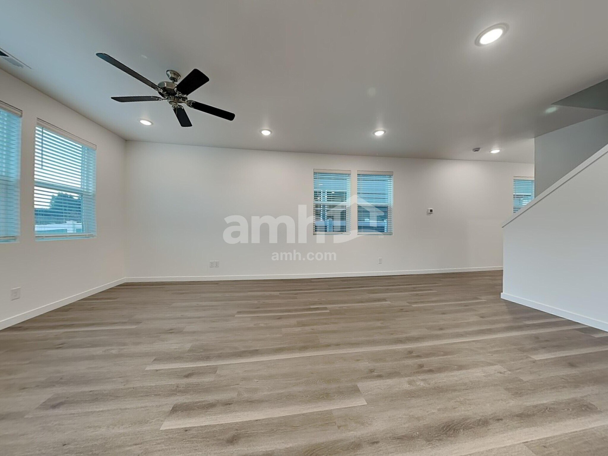 Building Photo - 5012 Washington St SE