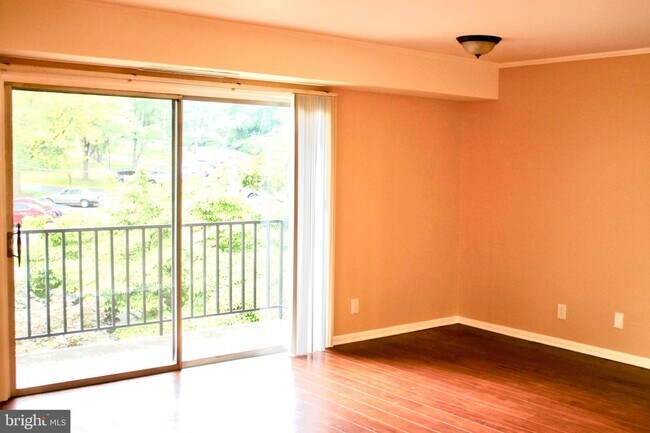 Building Photo - 12652 Dara Dr