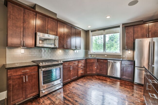 Building Photo - 41 Ojibwa Cir