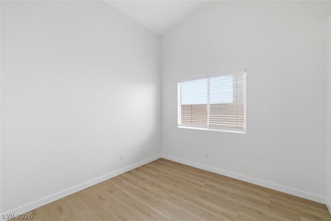 Building Photo - 3869 Birchview Ct