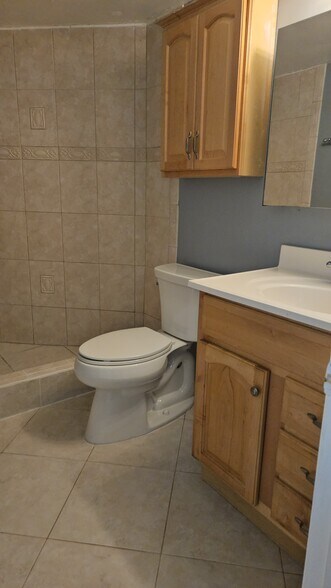 Building Photo - 9121 W Sunrise Blvd