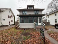 Building Photo - Single Family Home- Jackson