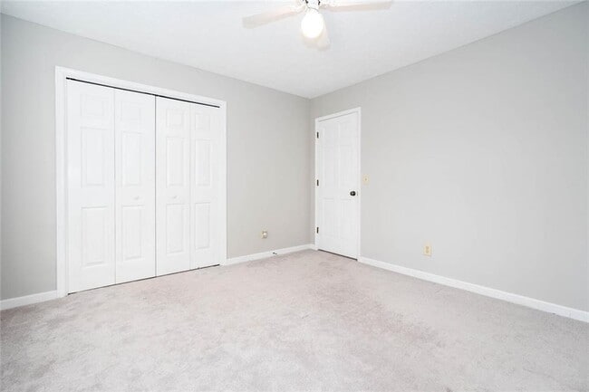Building Photo - 1049 Seven Springs Cir NE