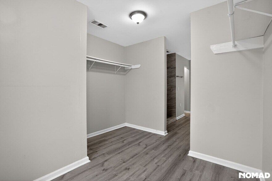 Building Photo - 17805 Villa Way Dr